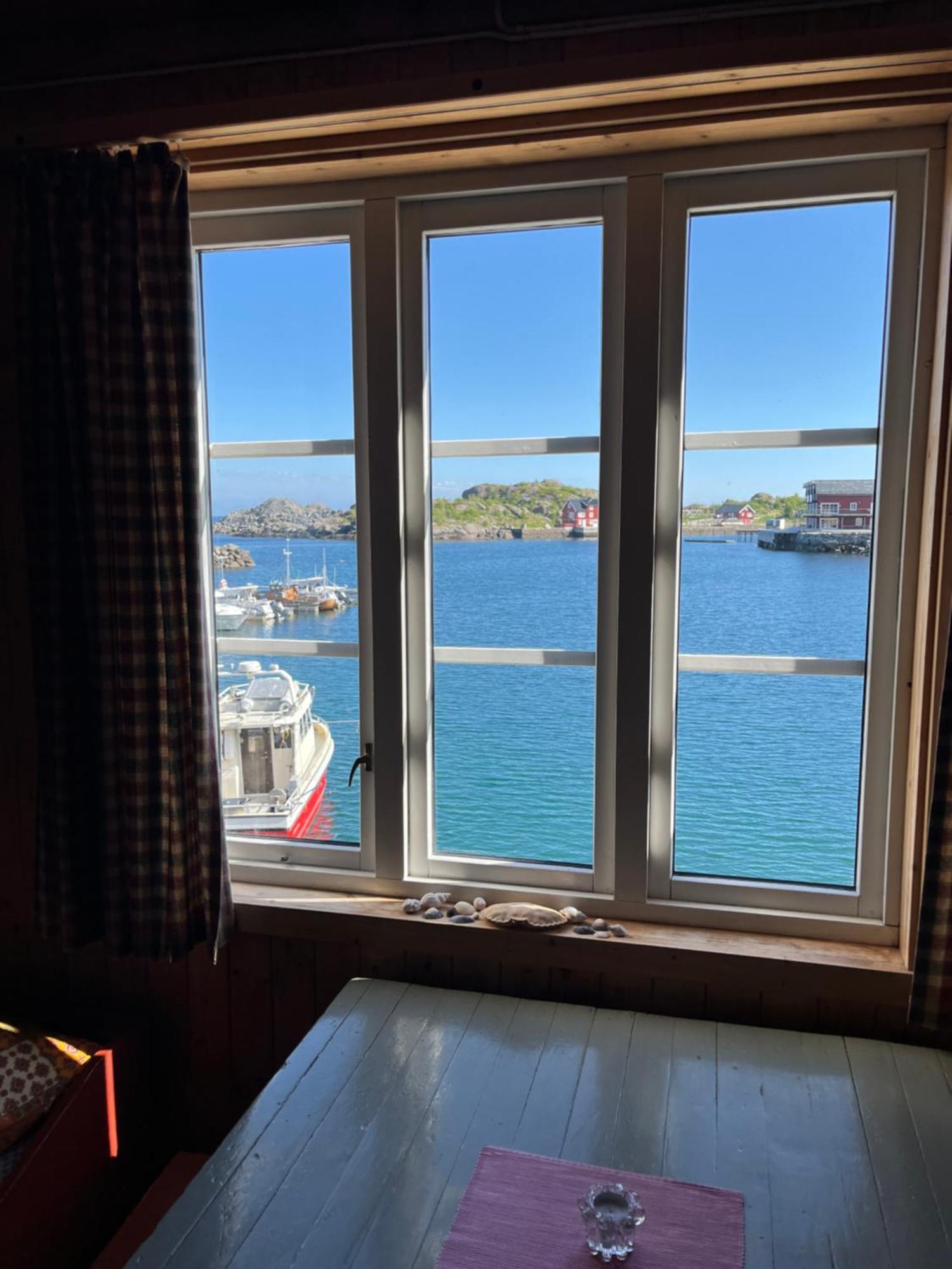 Hostal Stamsund Hostel *