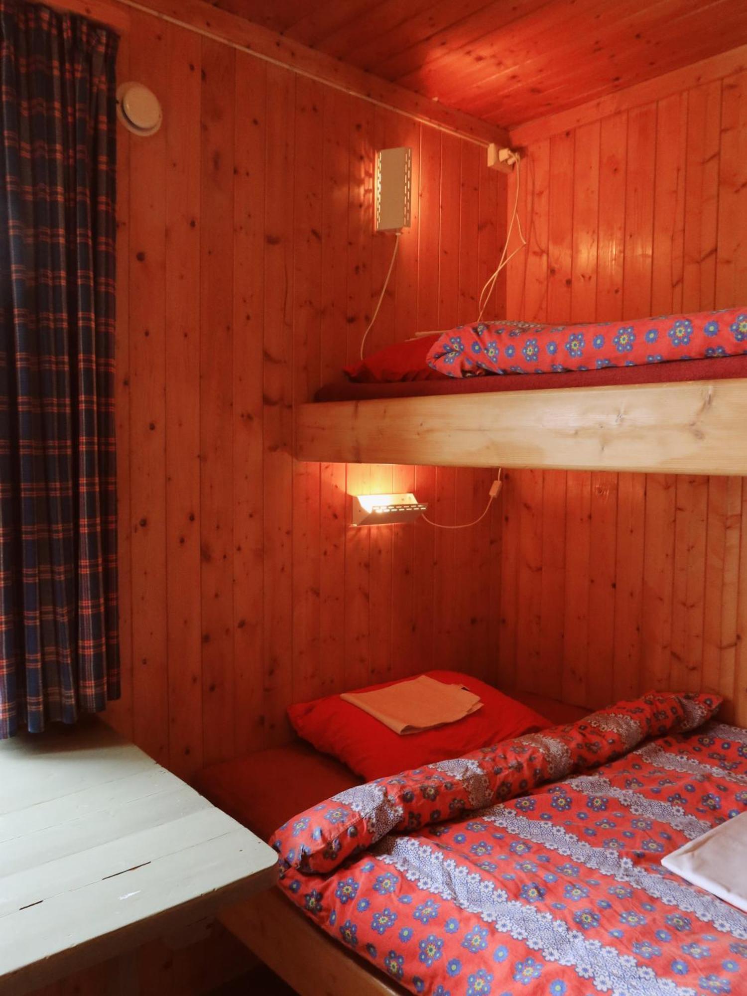 Stamsund Hostel Ostello *